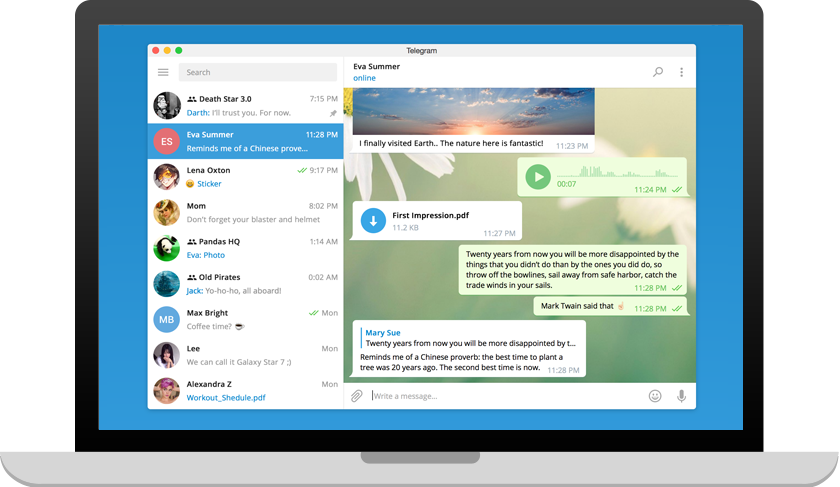 Interfaz de Telegram Desktop en Windows sobre marco de portátil